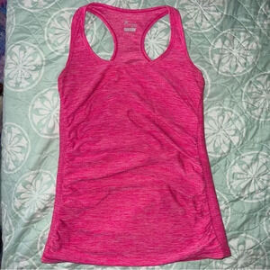 ☀️ Old Navy Activewear,‎ Pink Athletic Tank Top, Size Medium